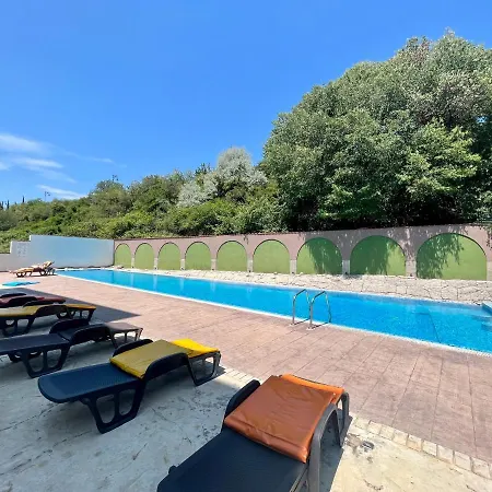아파트 апартамент марина парк - Marina Park 스베티 블라스